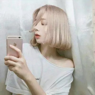 娇娃闹军营
